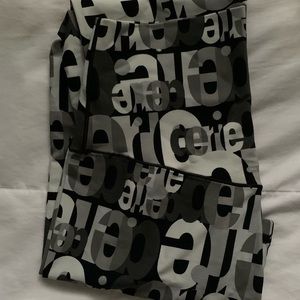 Aerie Play Leggings